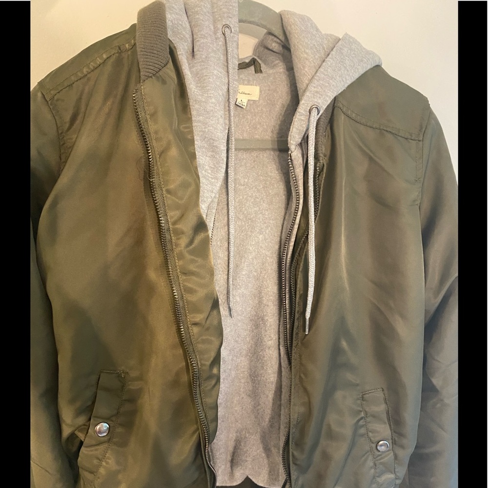 Bomber jacket